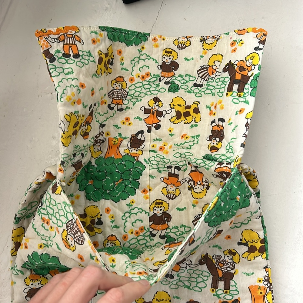 70s Quilted Mini Backpack - Picture 4 of 6